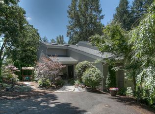 2110 Eola Dr NW, Salem, OR