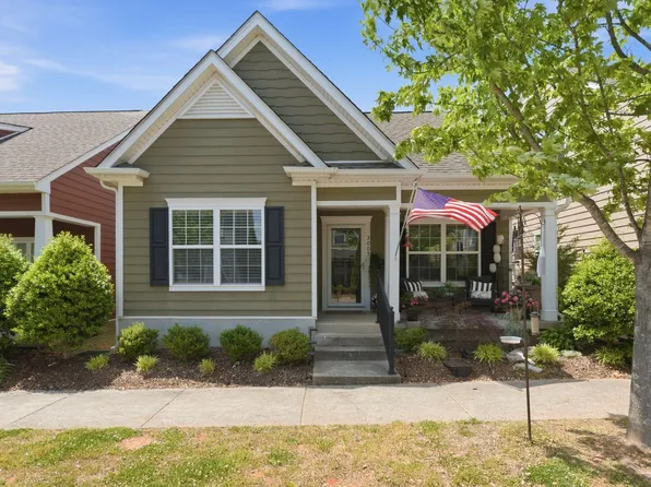 3005 Bienville Dr, Smyrna, TN 37167