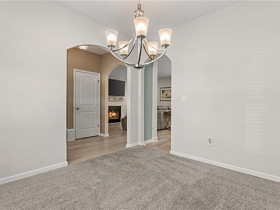 4th image of 297 Ajo Way