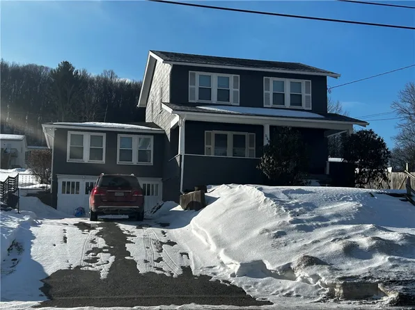 470 Grandview Ave, Indiana, PA 15701