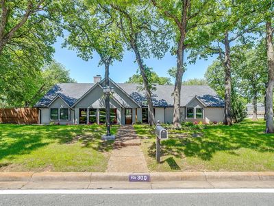300 High Woods Trl, Fort Worth, TX, 76112