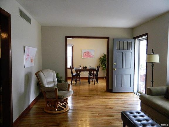 4th image of 10445 San Carlos Ln
