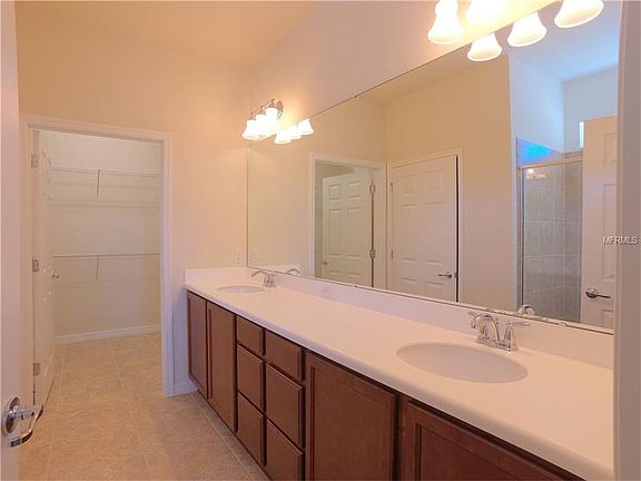 5th image of 356 Alicante Ct