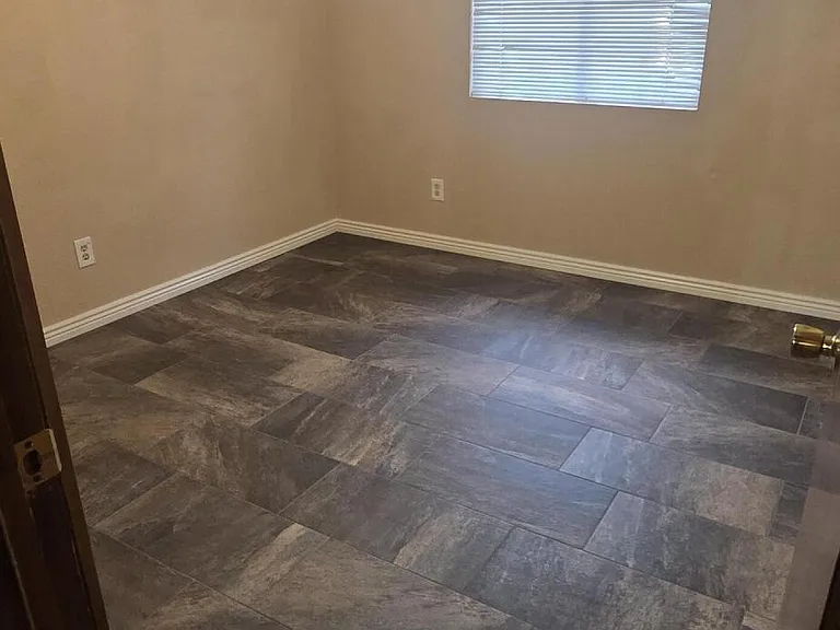5738 E Ellis St — Photo 13