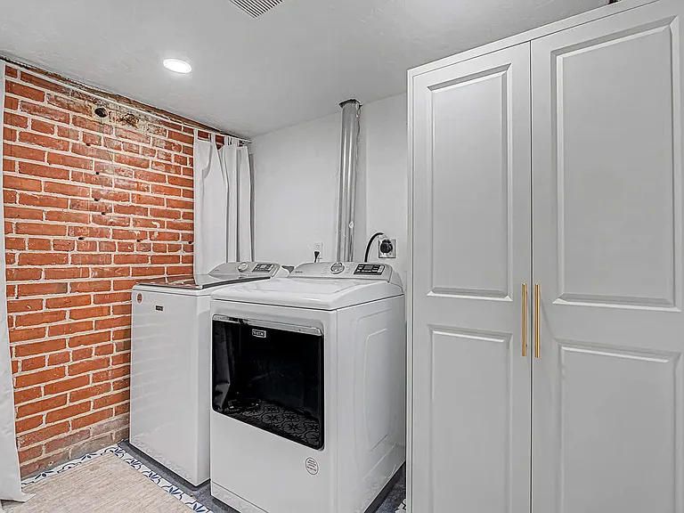 Laundry Room Cabinet