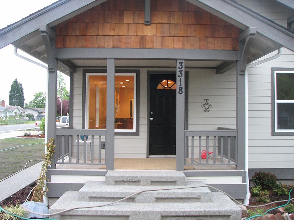 2nd image of 3336 Cole St