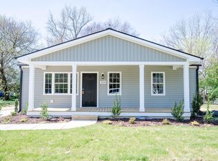 504 E Vance St, Dunn, NC 28334