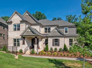 5624 Five Knolls Dr, Charlotte, NC 28226