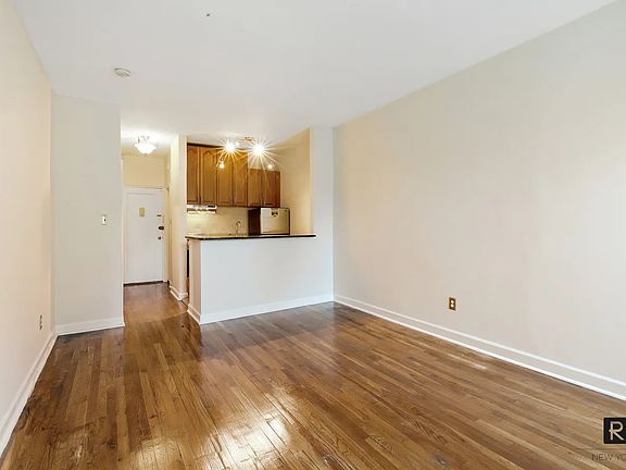 2nd image of 330 E 83rd St APT 4M