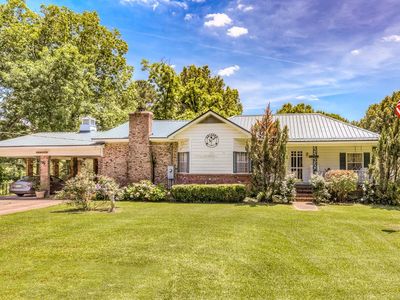 1565 Redbone Rd, Vicksburg, MS, 39180
