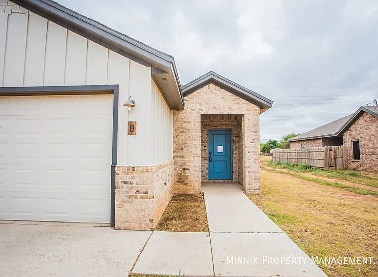 2403 Quitman Ave #B — Photo 1