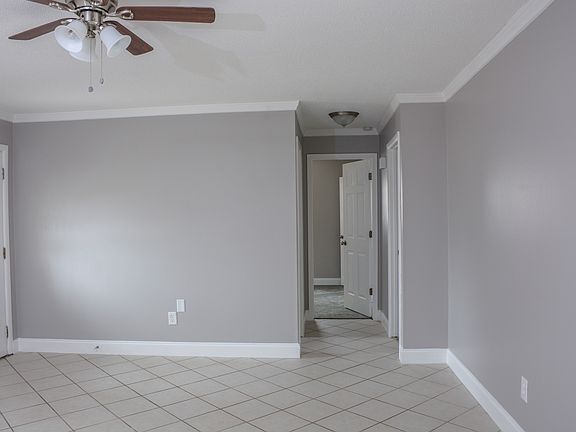 5th image of 1902 Carolina Ave