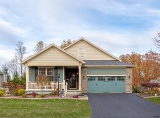 15 Sutherland Dr, Watervliet, NY 12189