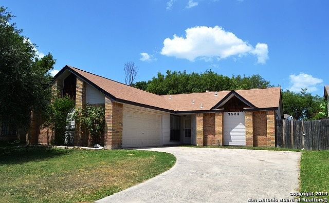 1st image of 9523 Woodland Hills Dr