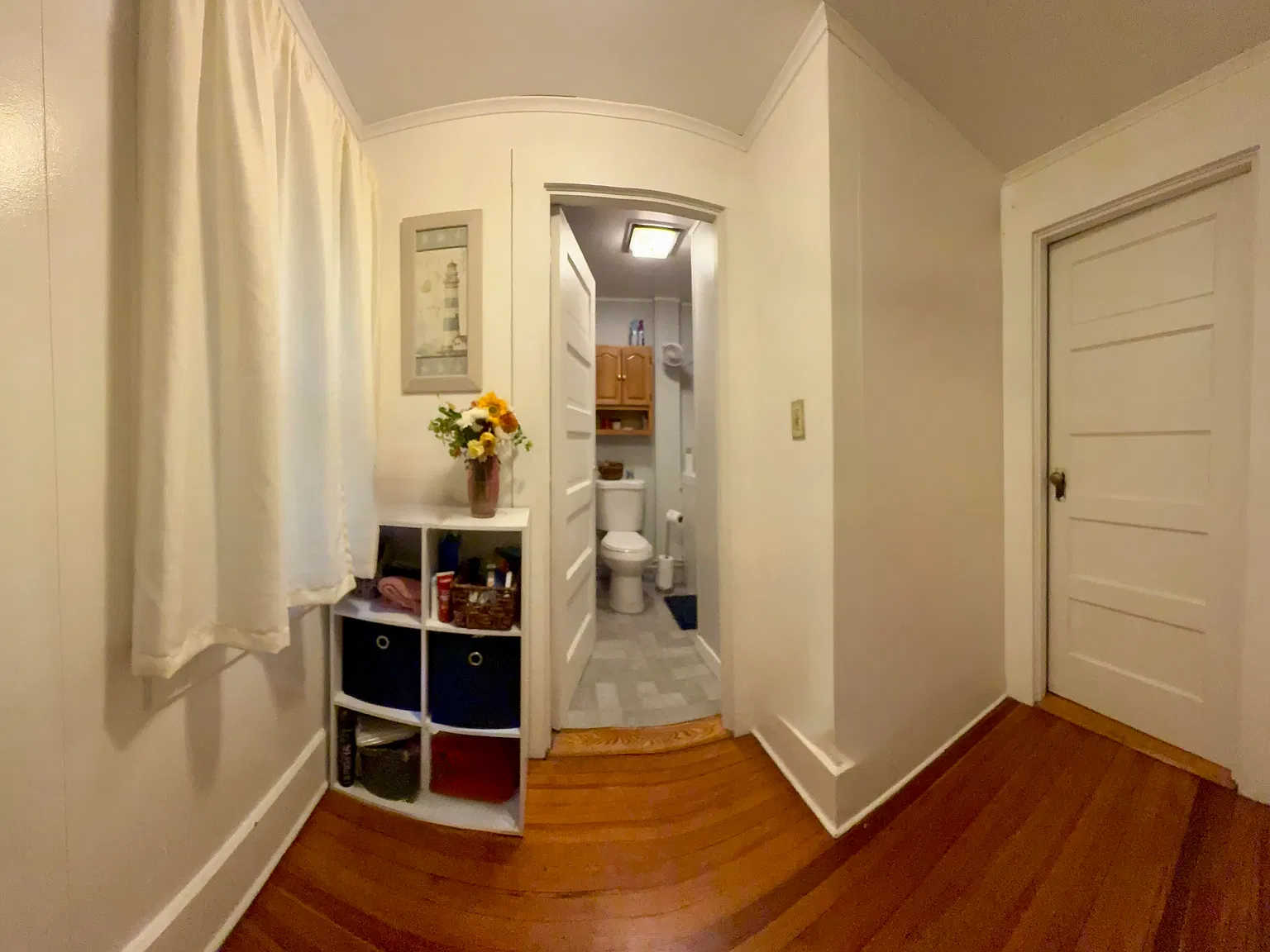 2 bed, 1300 sqft, $2,400 — Photo 3