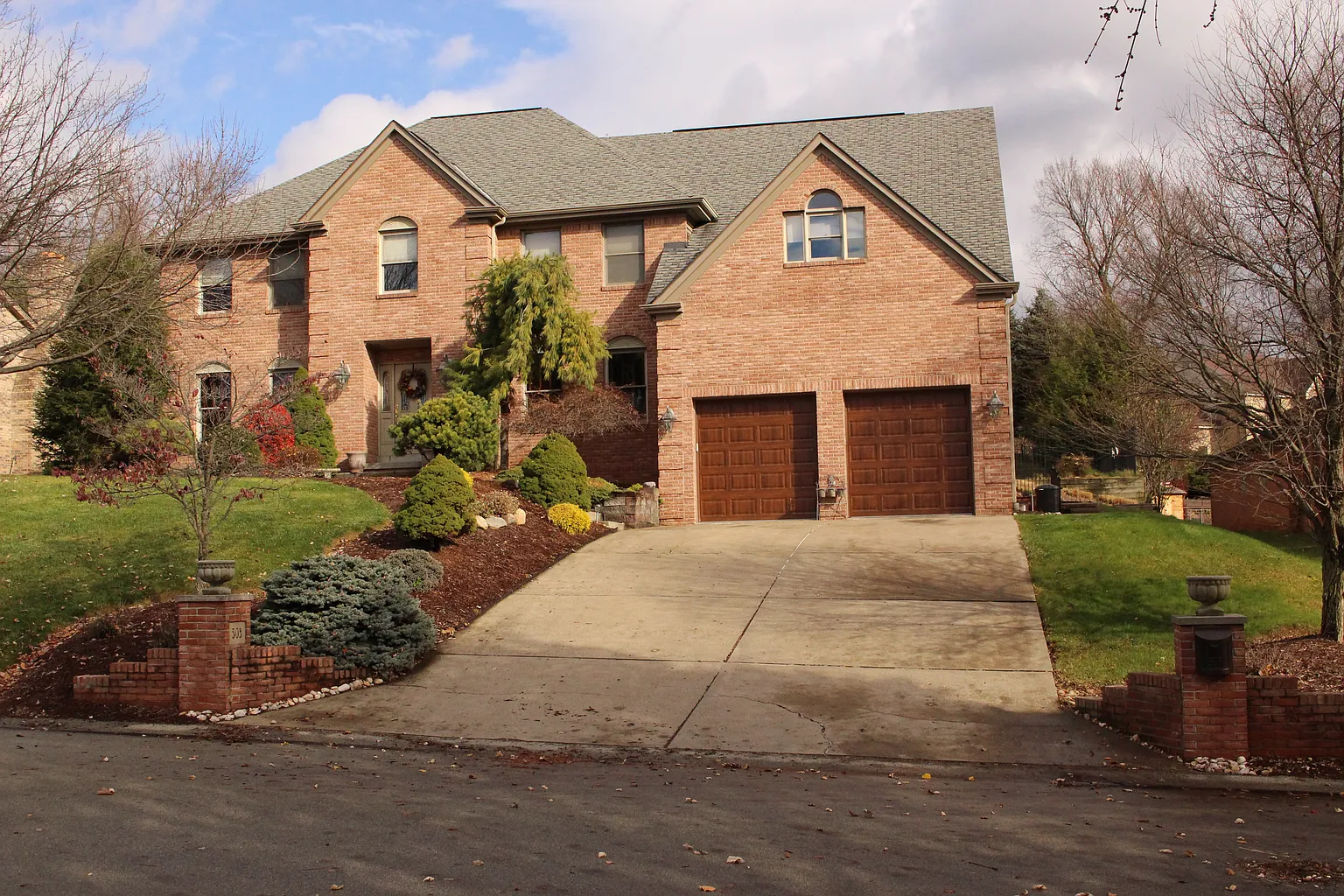 503 Ashley Ln photo 1