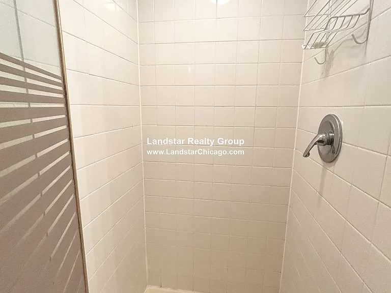 1427 N Wood St #1F — Photo 26