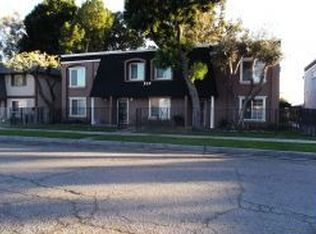 213 E Jackson St, Rialto, CA 92376