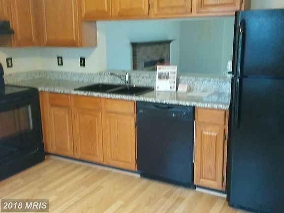 4th image of 6308 Betsy Ross Ct