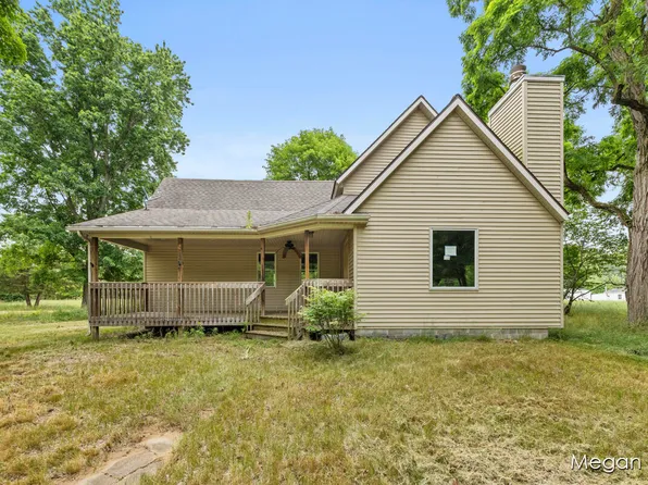 4539 51 1/2 St, Grand Junction, MI 49056