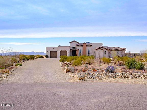 2nd image of 8563 Barrel Cactus Ct