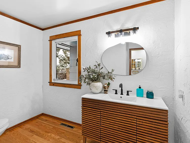 3045 Sourdough Rd — Photo 41