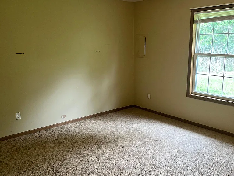 2626 E Oakbrook Dr #B — Photo 12