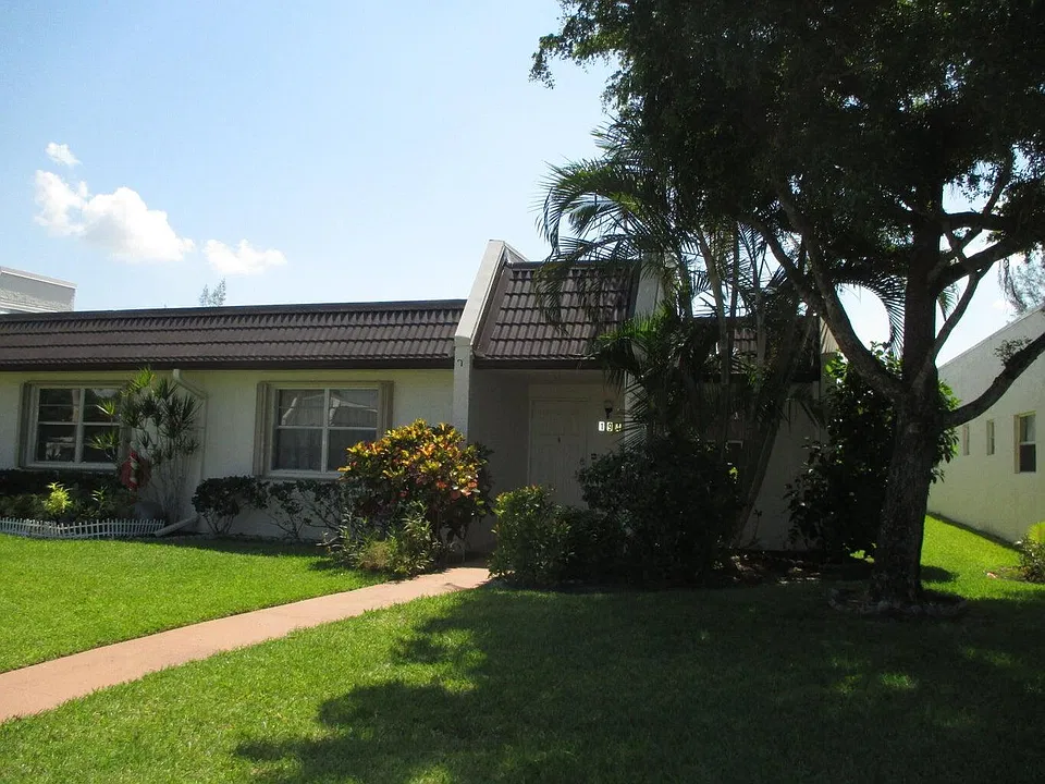 194 Lake Susan Ln