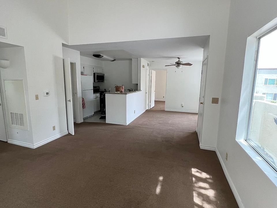 1st image of 21370 Nandina Ln