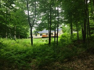 196 Hilltop Dr, Randolph Center, VT 05061