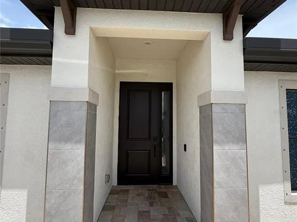 2429 NW 8th Ter, Cape Coral, FL 33993