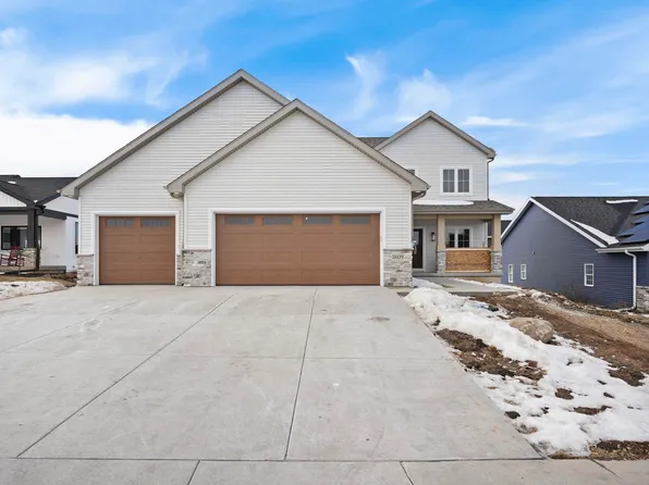 2609 Notre Dame Dr, Madison, WI 53711