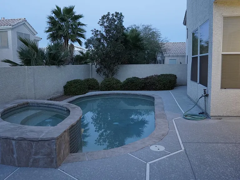 320 Falcons Fire Ave — Photo 14
