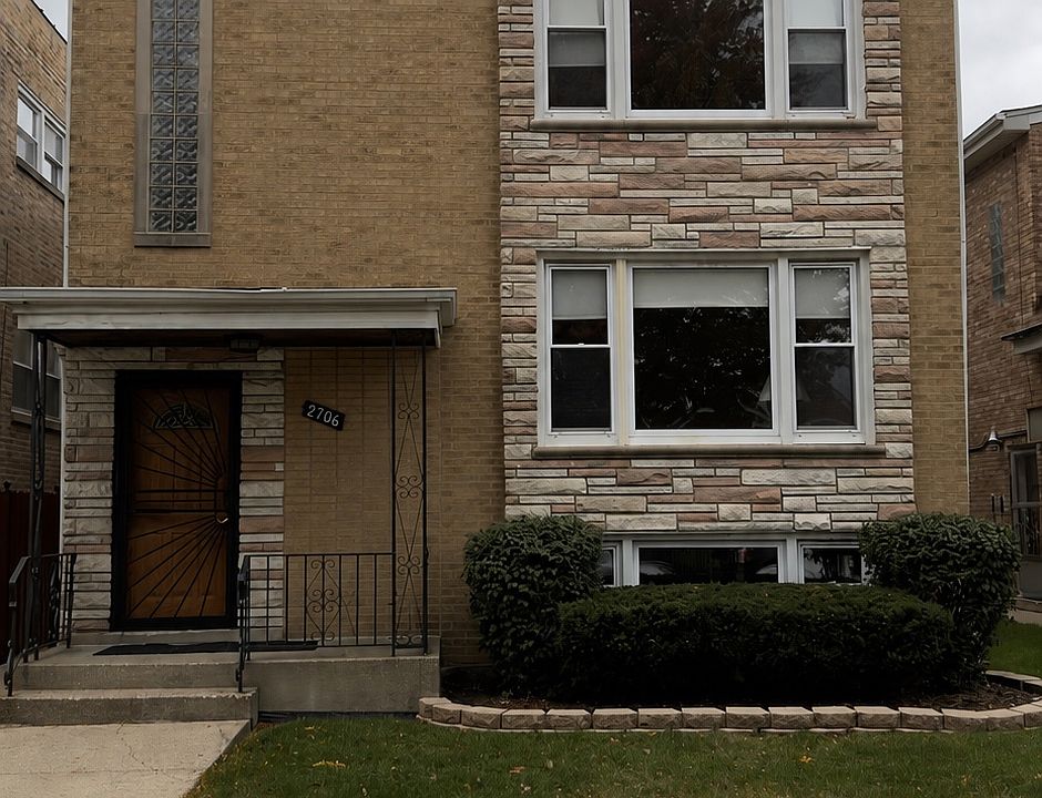 1st image of 2706 N Melvina Ave Unit 2