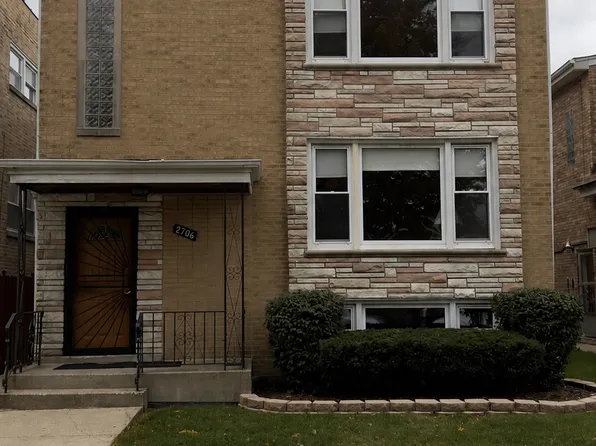 2706 N Melvina Ave #1, Chicago, IL 60639