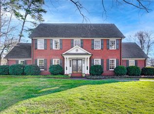 839 Wellington Rd, Winston Salem, NC 27106