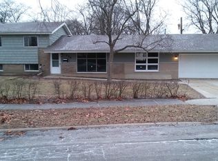 230 Gentry St, Park Forest, IL