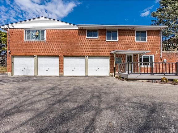 3rd image of 1258 Westcliff Ct