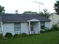 2427 Grape St photo 1