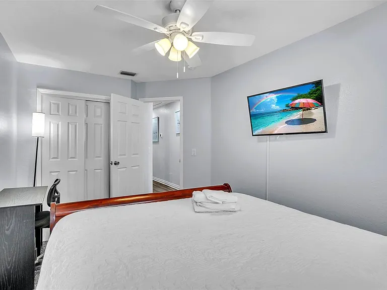 Orchid Dr — Photo 19