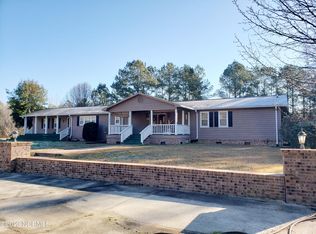 745 Creek Rd, Whiteville, NC 28472
