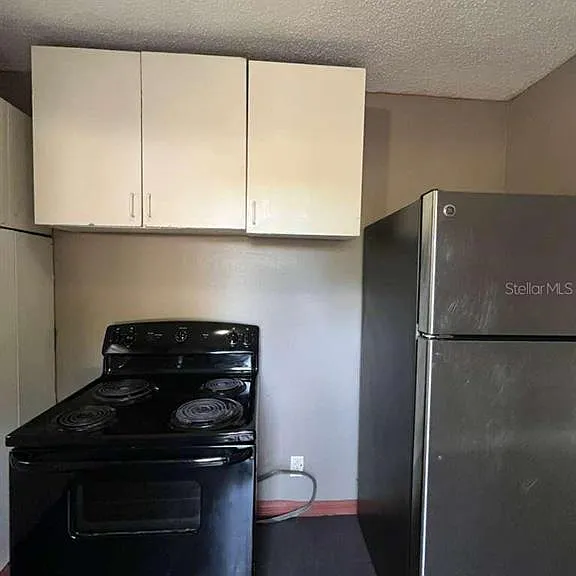 5036 College Dr — Photo 16