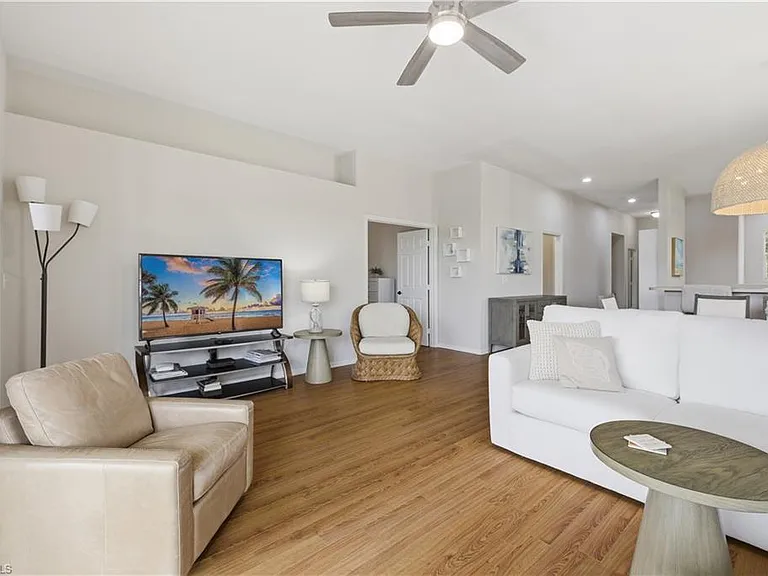 3442 Pointe Creek Ct #201 — Photo 13