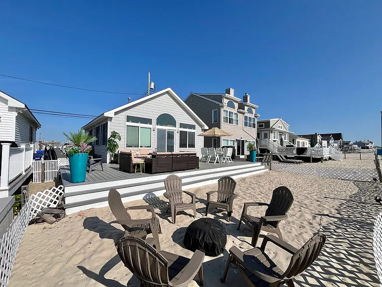 3174 Ocean Rd — Photo 21