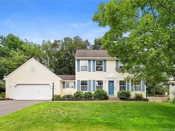 107 Bentley Drive, Manchester, CT 06042