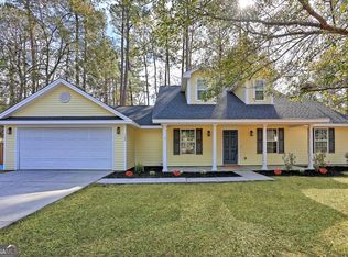102 Crooked Oaks Dr, Rincon, GA 31326