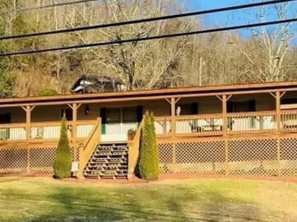 17953 Nordyke Rd, Bristol, VA 24202