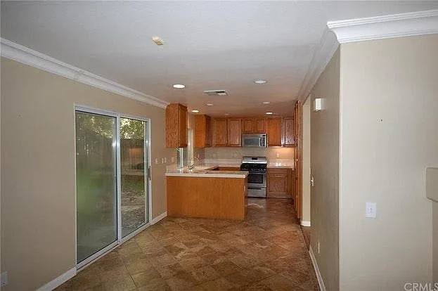 49 Ballantree — Photo 4