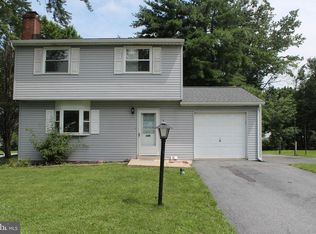 126 Summer Ln, Lititz, PA 17543