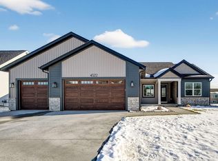 4522 Cartier Ave, Ames, IA 50014